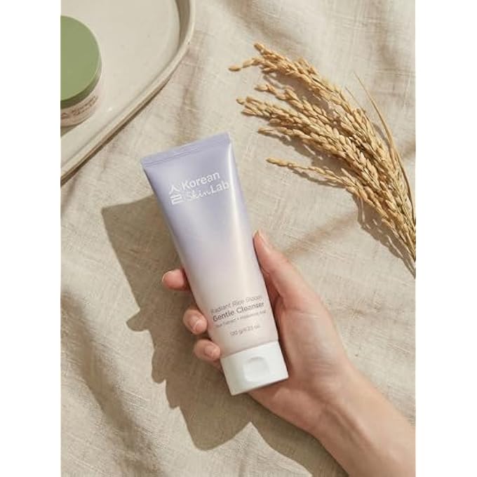 STRBOXONG RADIANT RICE BLOOM GENTLE CLEANSER (120ML). DAILY KOREAN FACE WASH WITH BRIGHTENING RICE WATER & HYALURONIC ACID. HYDRATING CREAM TO FOAM FORMULA FOR GLASS SKIN. - Image 3